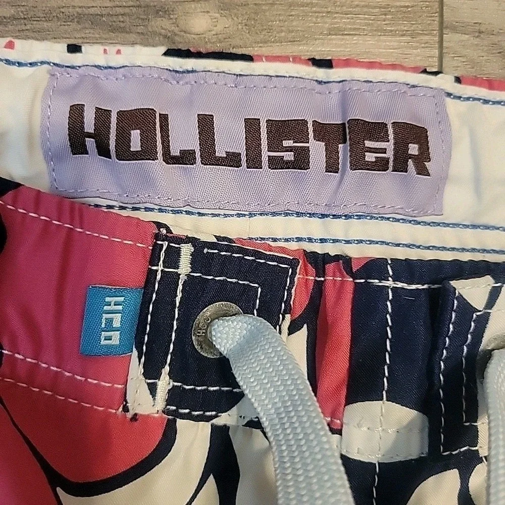 Hollister Men's Board Short Swim Trunks Pink Blue Floral‎ Cargo Shorts Medium